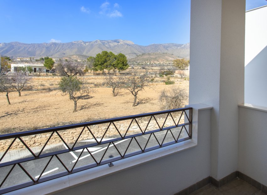 Nouvelle construction - Bungalow à l’étage -
La Canalosa