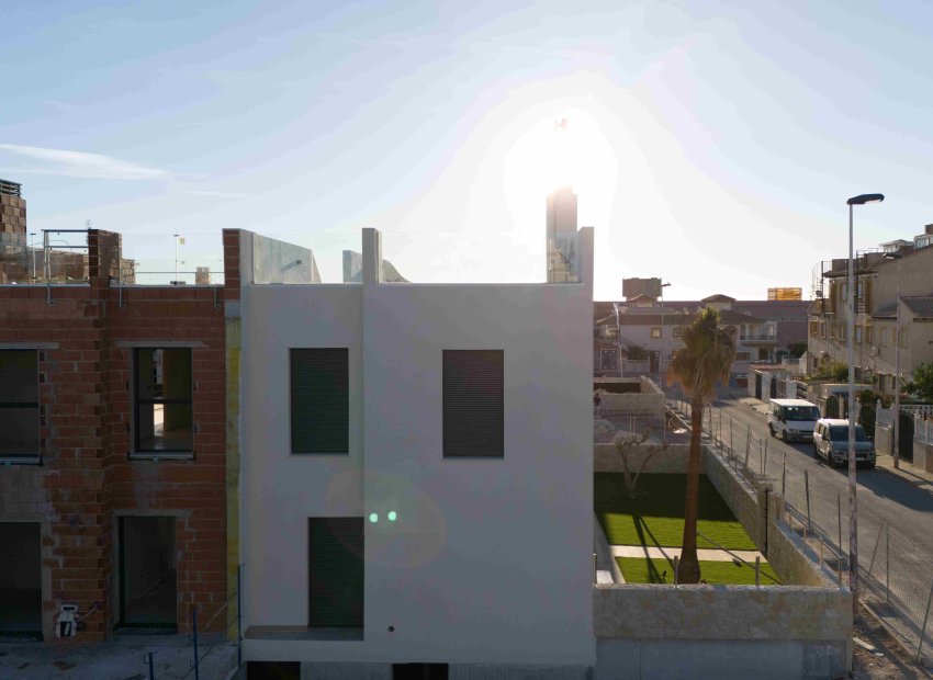 Nouvelle construction - Bungalow à l’étage -
Pilar de la Horadada
