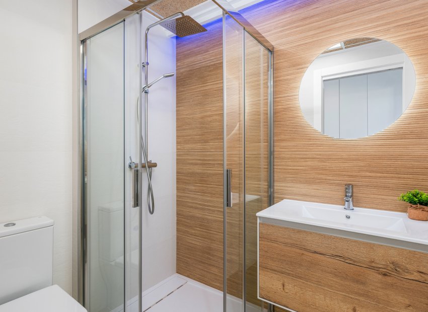 Nouvelle construction - Bungalow à l’étage -
Torrevieja