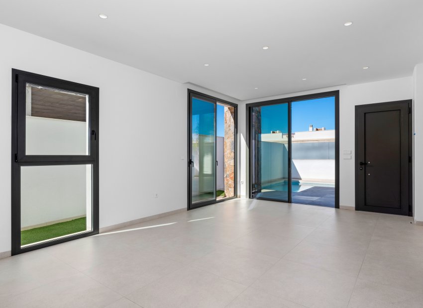 Nouvelle construction - Bungalow - Rez-de-chausée -
Pilar de la Horadada