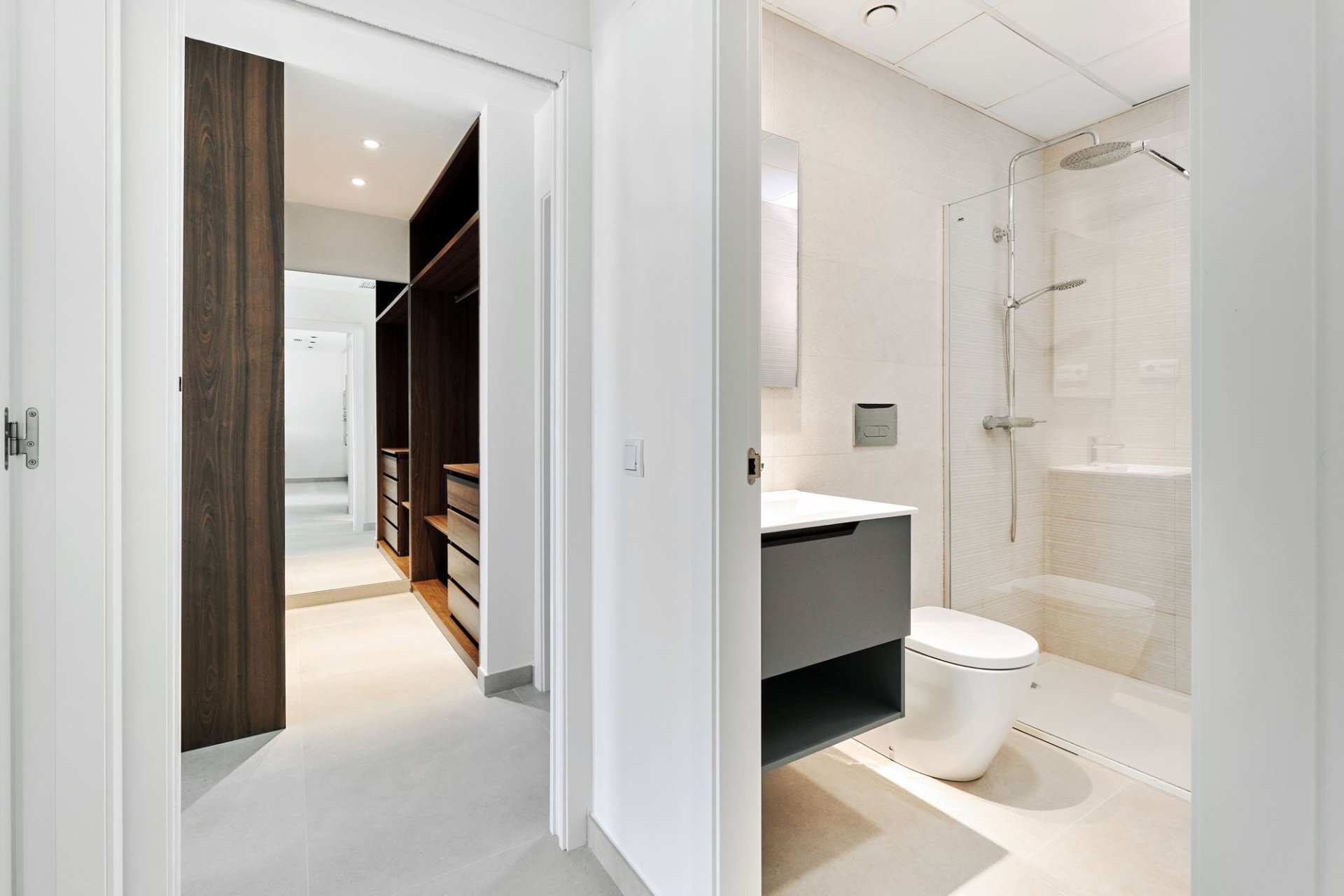 Nouvelle construction - Bungalow - Rez-de-chausée -
Torrevieja