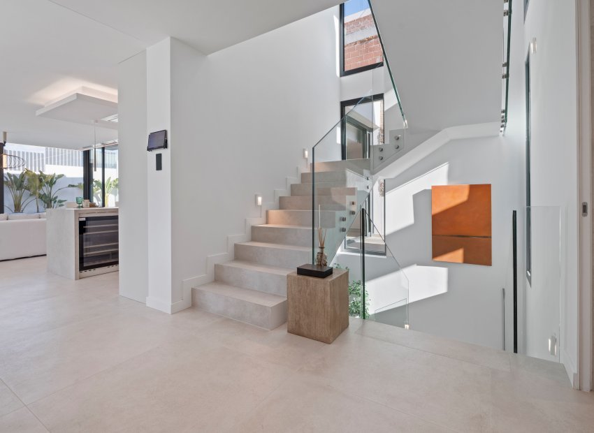 Nouvelle construction - Détaché / Villa -
Benidorm
