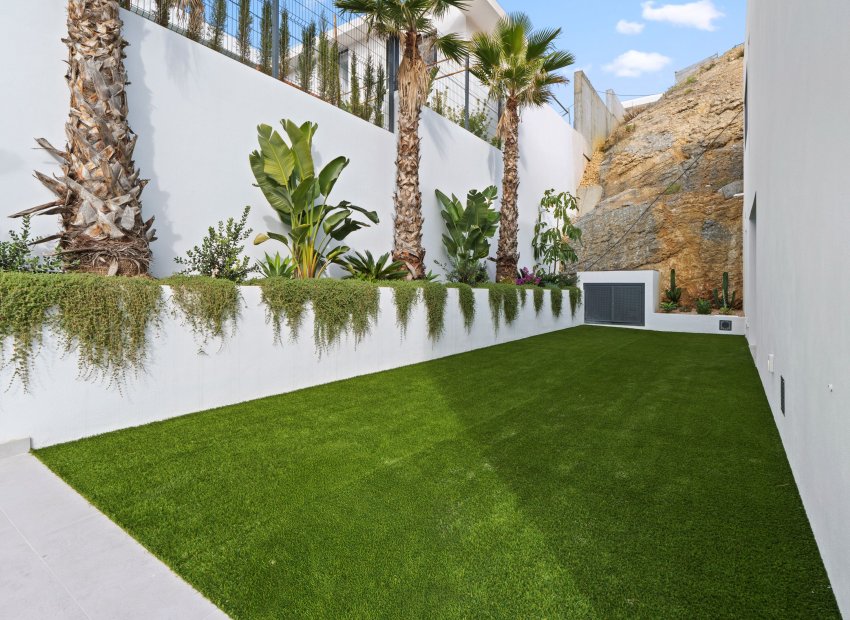 Nouvelle construction - Détaché / Villa -
Benidorm
