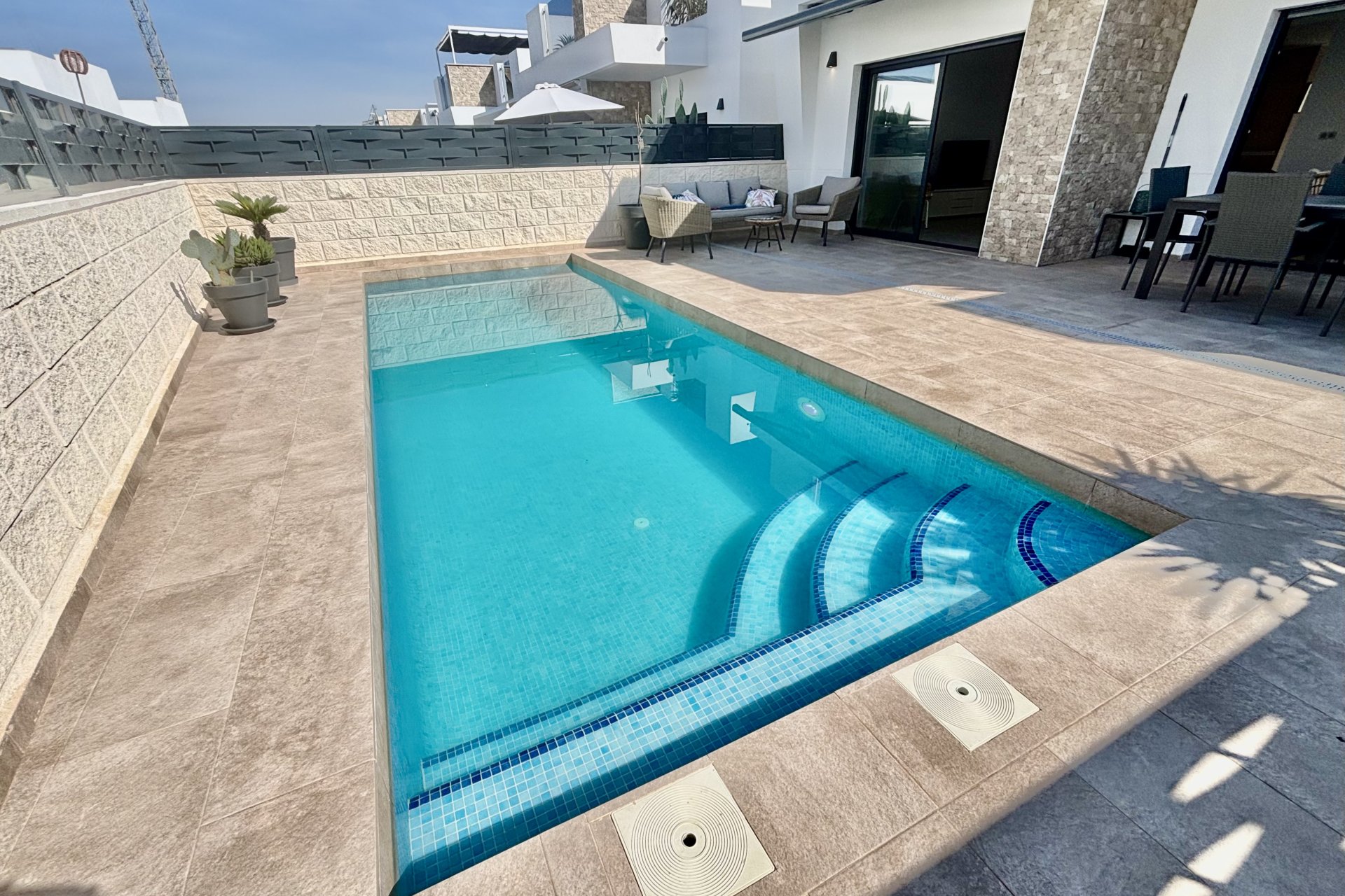 Nouvelle construction - Détaché / Villa -
Benijofar