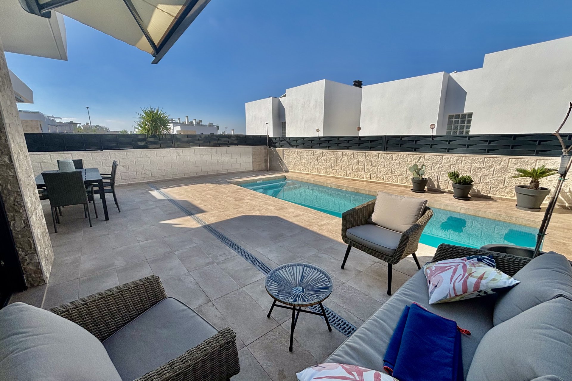 Nouvelle construction - Détaché / Villa -
Benijofar