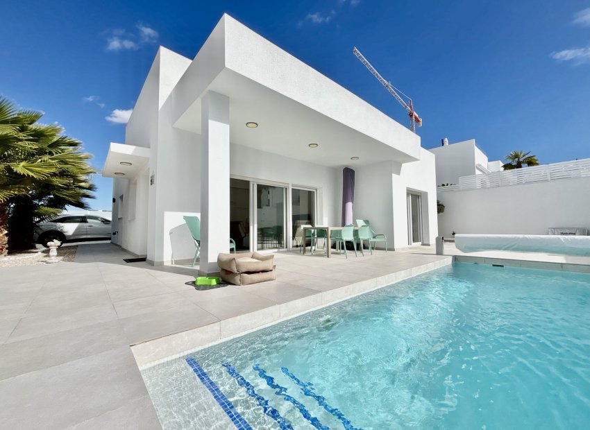 Nouvelle construction - Détaché / Villa -
Benijofar