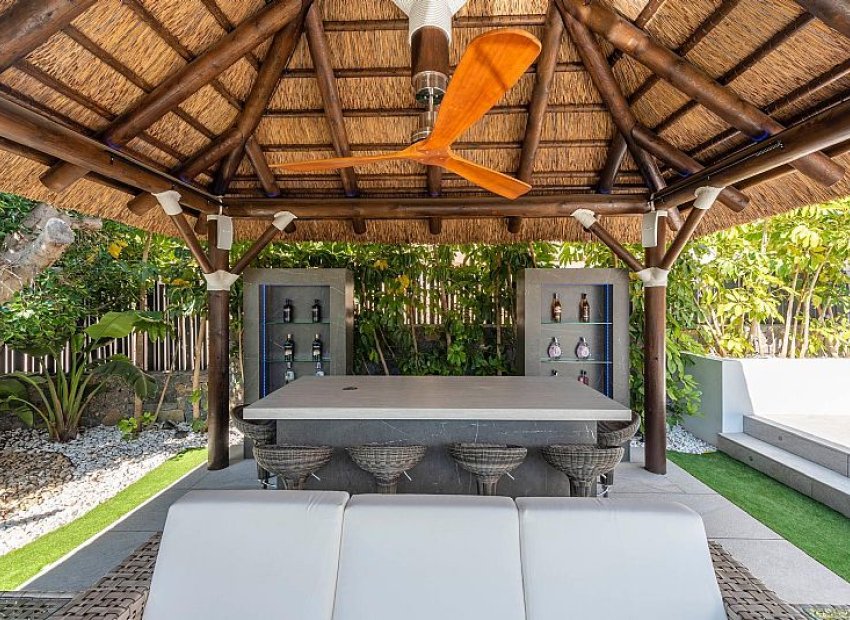 Nouvelle construction - Détaché / Villa -
Calpe