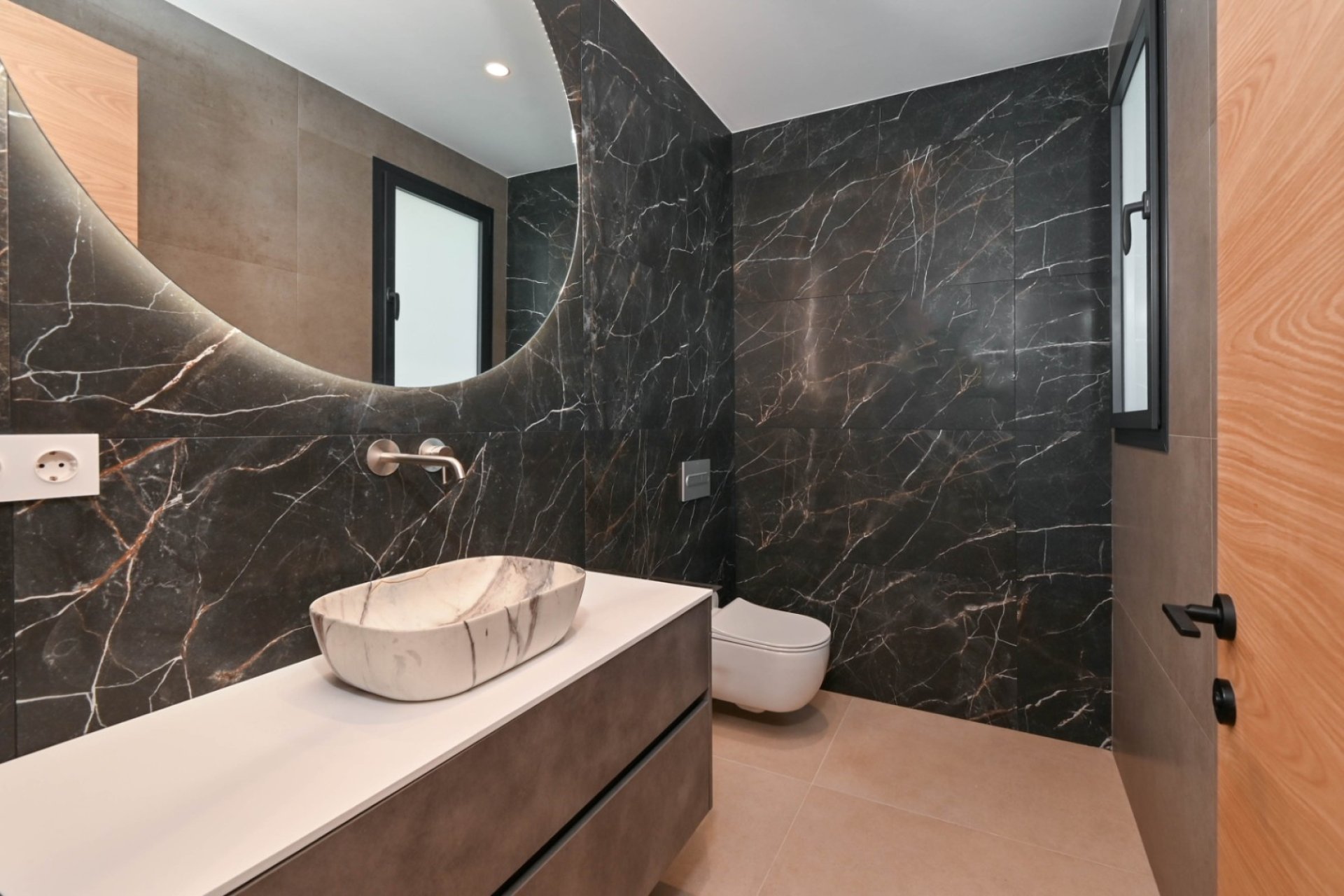 Nouvelle construction - Détaché / Villa -
Calpe