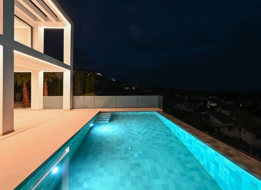 Nouvelle construction - Détaché / Villa -
Calpe