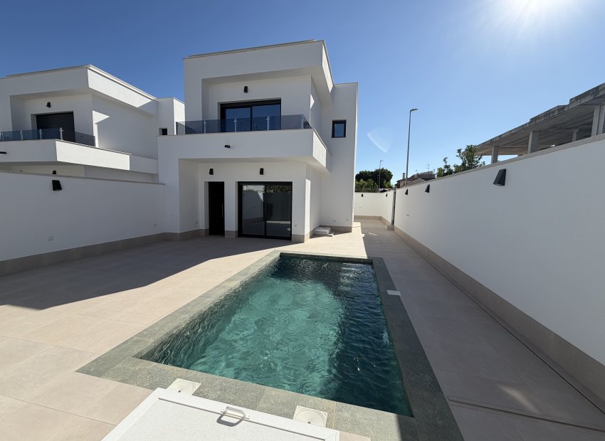 Nouvelle construction - Détaché / Villa -
Heredades