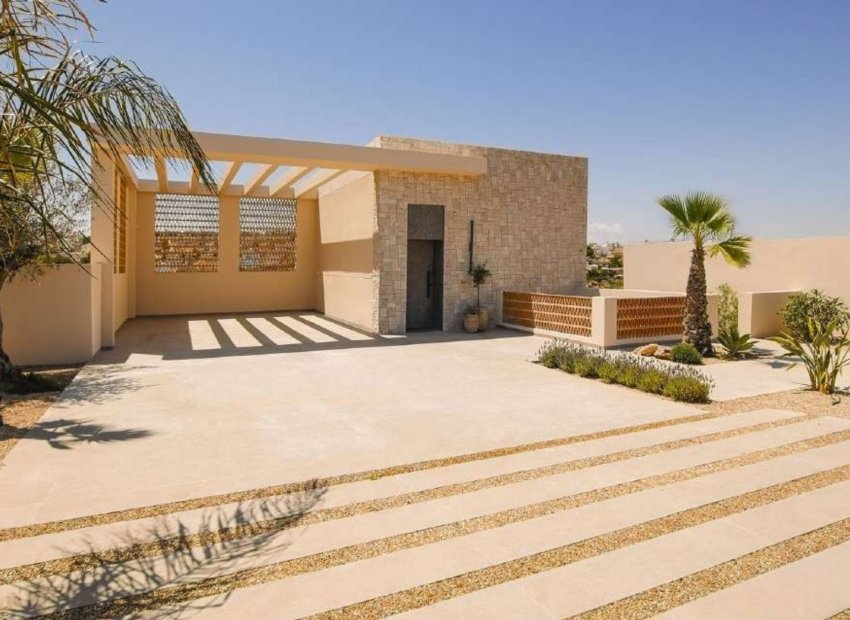 Nouvelle construction - Détaché / Villa -
La Marina