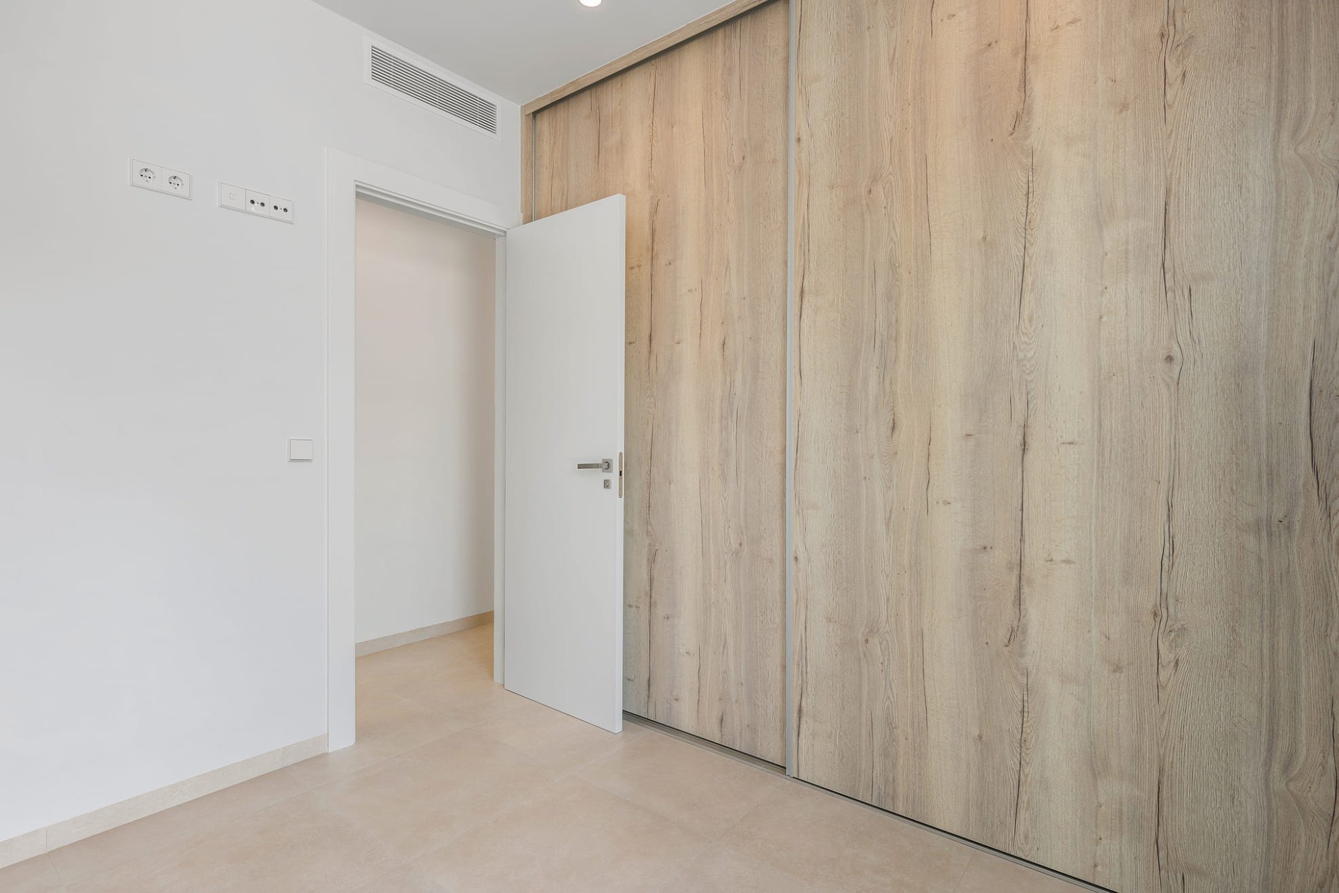 Nouvelle construction - Détaché / Villa -
Los Alcazares - Los Alcázares