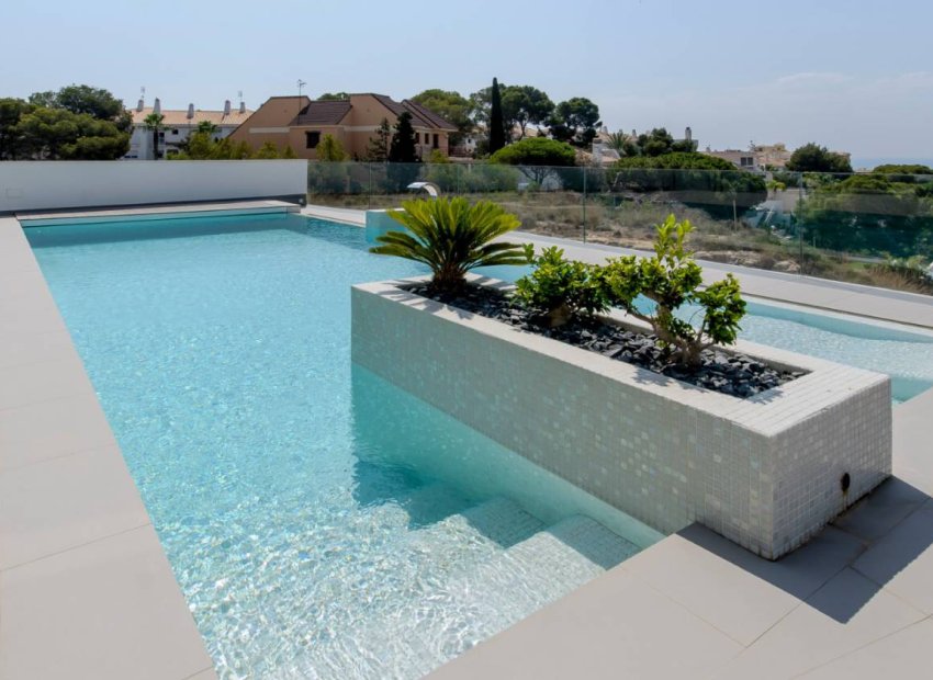 Nouvelle construction - Détaché / Villa -
Orihuela Costa - Orichuela Costa