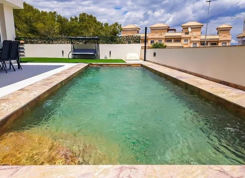 Nouvelle construction - Détaché / Villa -
Orihuela Costa - Villamartín