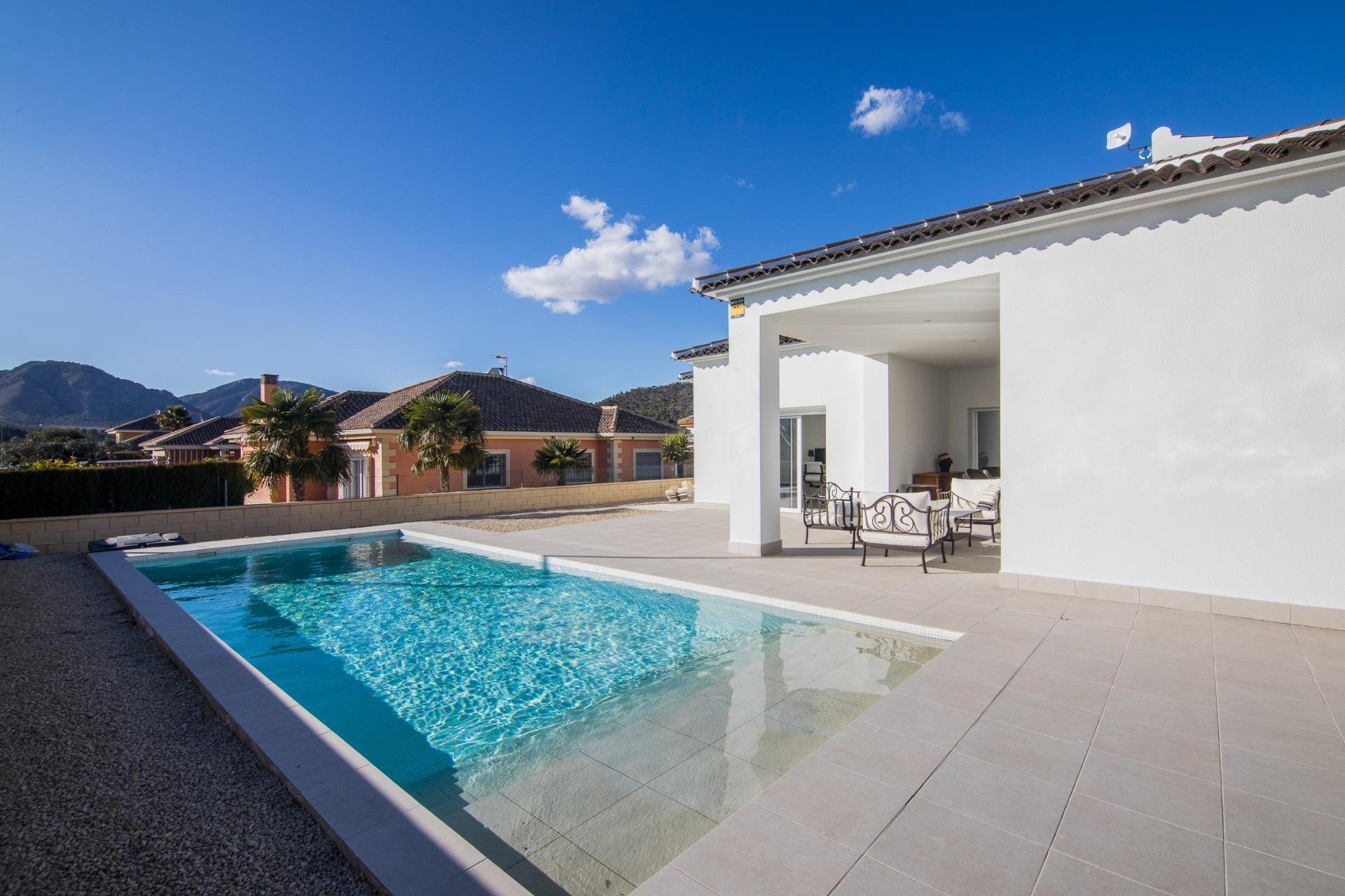 Nouvelle construction - Détaché / Villa -
Pinoso - Lel