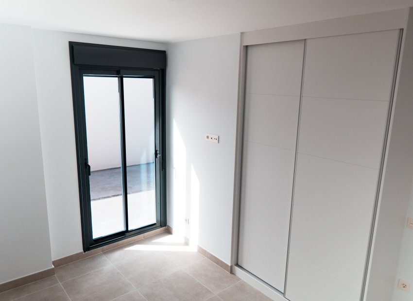 Nouvelle construction - Détaché / Villa -
Polop