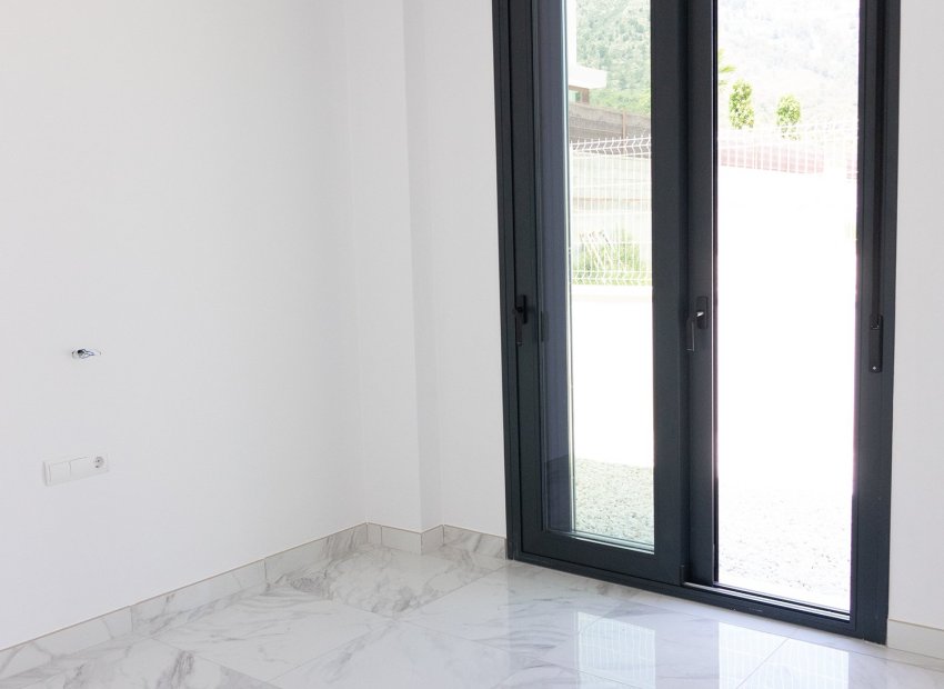 Nouvelle construction - Détaché / Villa -
Polop