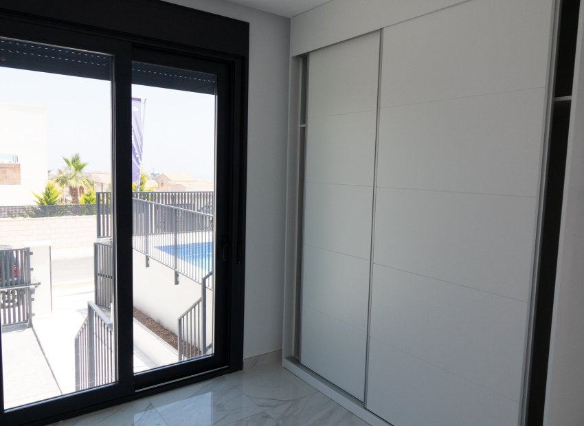 Nouvelle construction - Détaché / Villa -
Polop