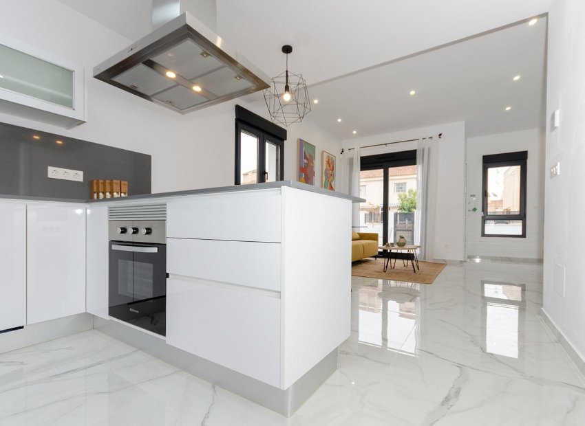 Nouvelle construction - Détaché / Villa -
Torrevieja - Torretas