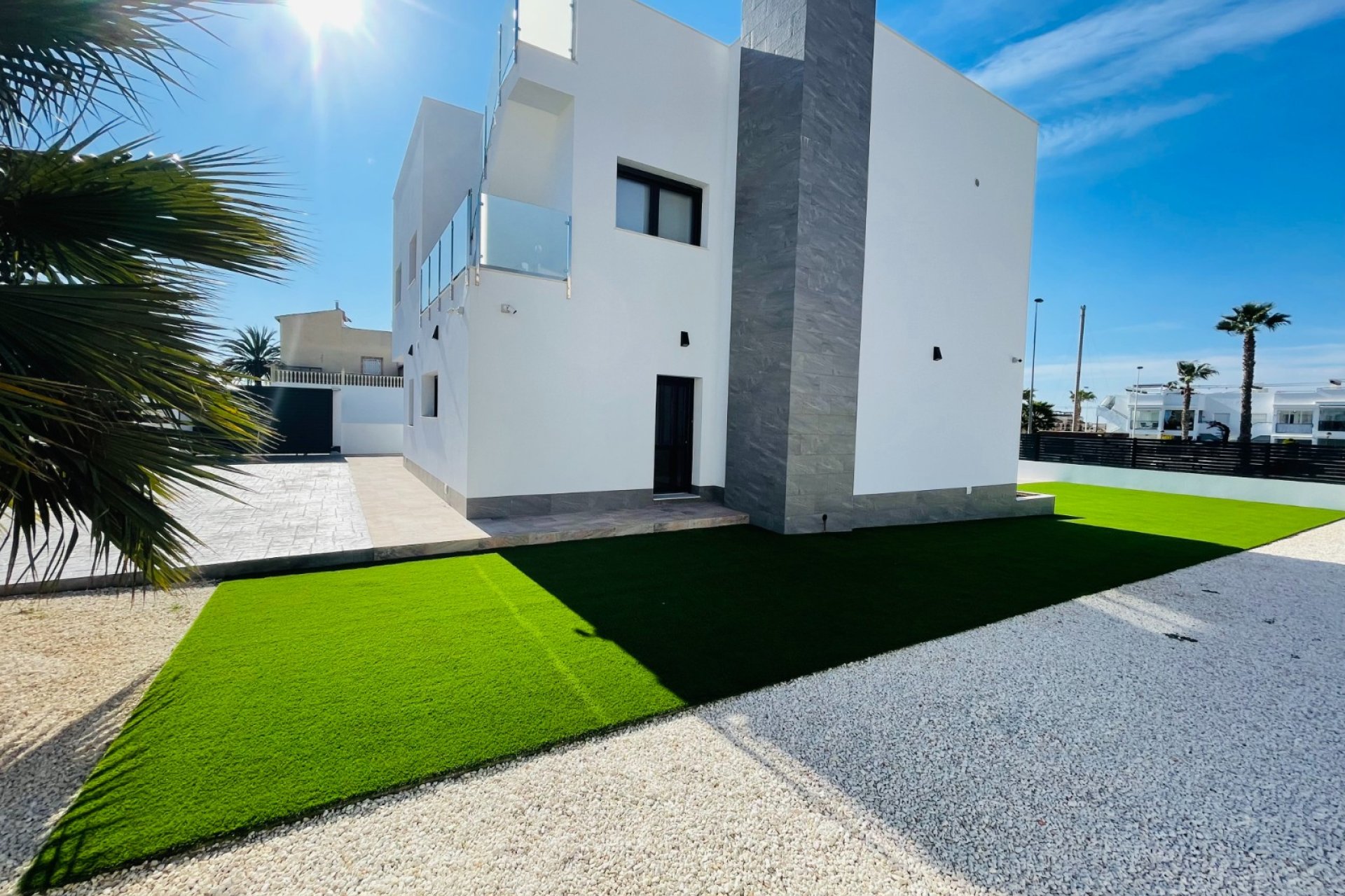 Nouvelle construction - Détaché / Villa -
Torrevieja