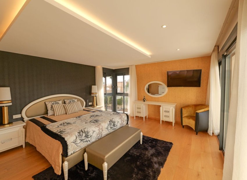 Nouvelle construction - Détaché / Villa -
Torrevieja