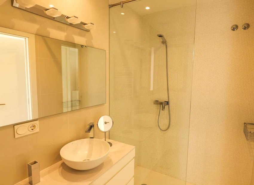 Nouvelle construction - Détaché / Villa -
Torrevieja