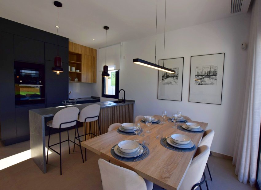 Nouvelle construction - ground-floor -
Los Guardianes