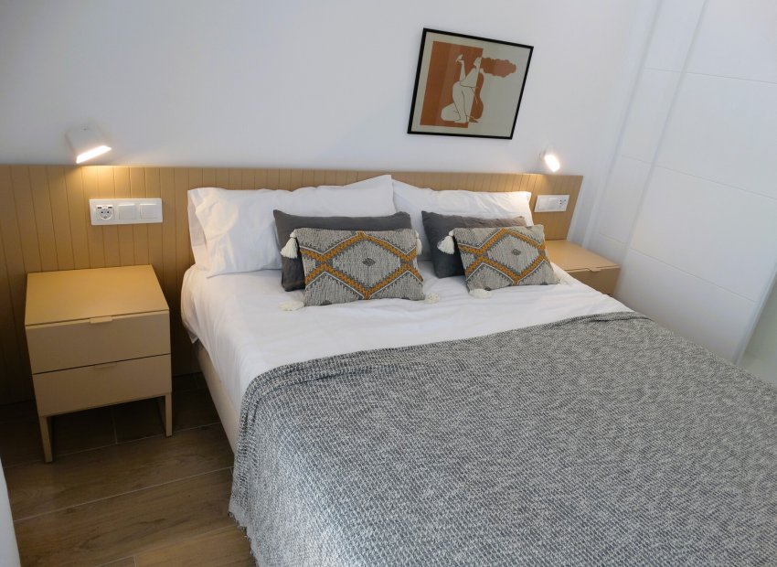Nouvelle construction - high-bungalow -
Pilar de la Horadada