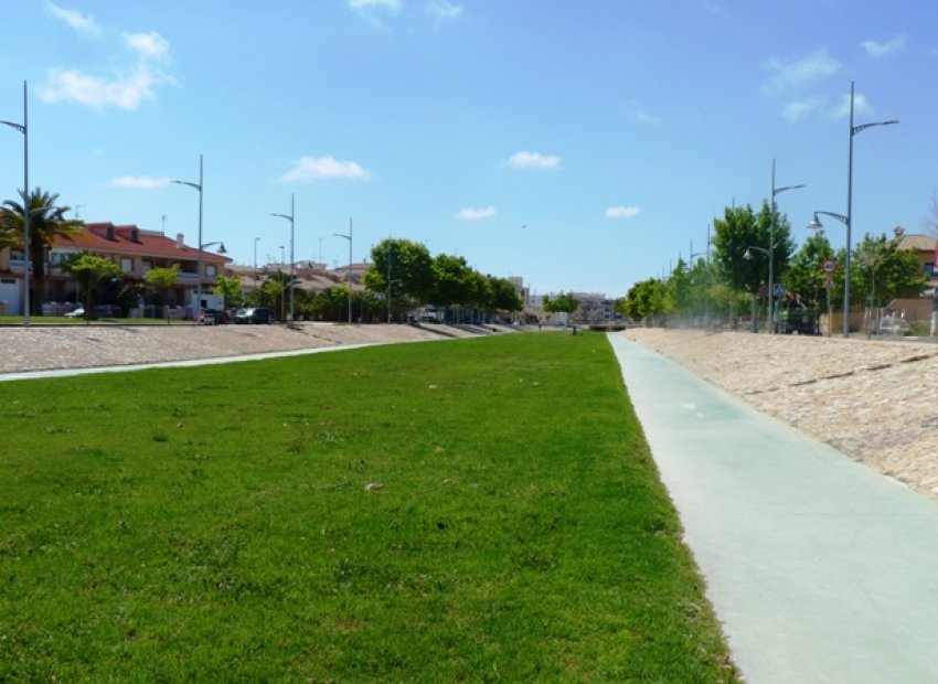 Nouvelle construction - high-bungalow -
Pilar de la Horadada