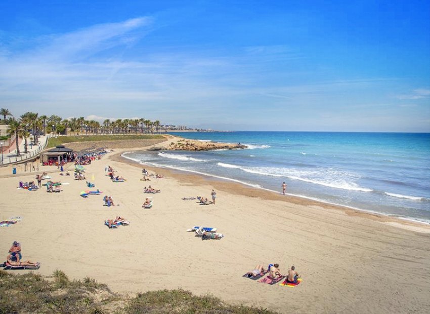 Nouvelle construction - Jumelée -
Torrevieja