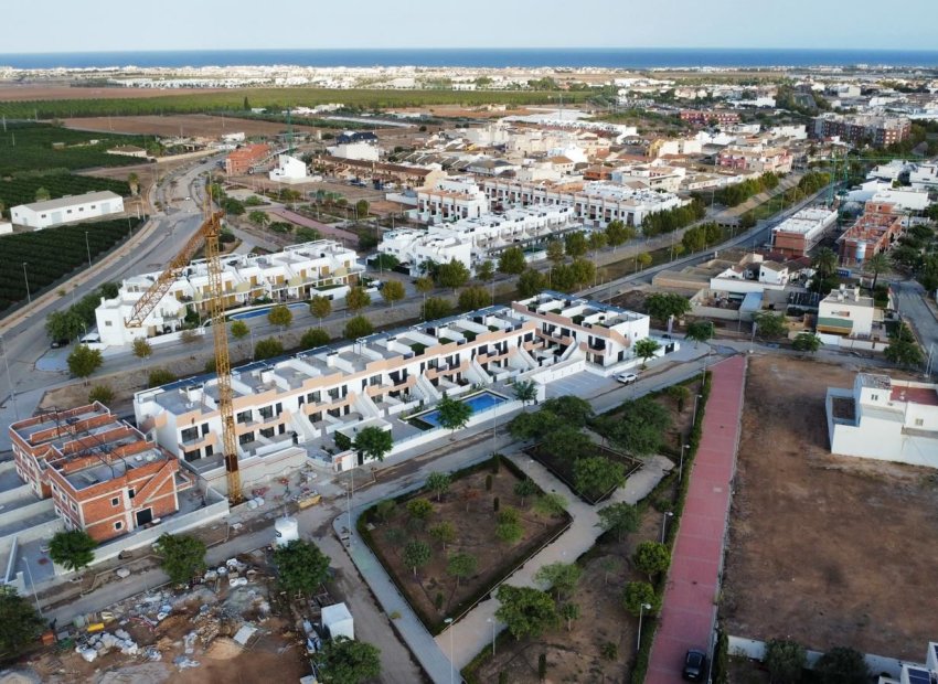 Nouvelle construction - low-bungalow -
Pilar de la Horadada