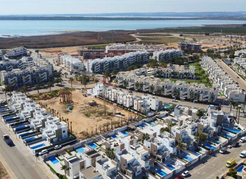 Nouvelle construction - Mitoyenne -
Guardamar del Segura - El Raso