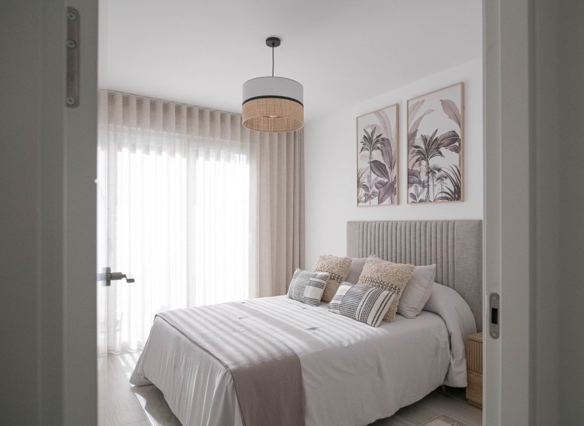 Nouvelle construction - Mitoyenne -
Jerónimo y Avileses