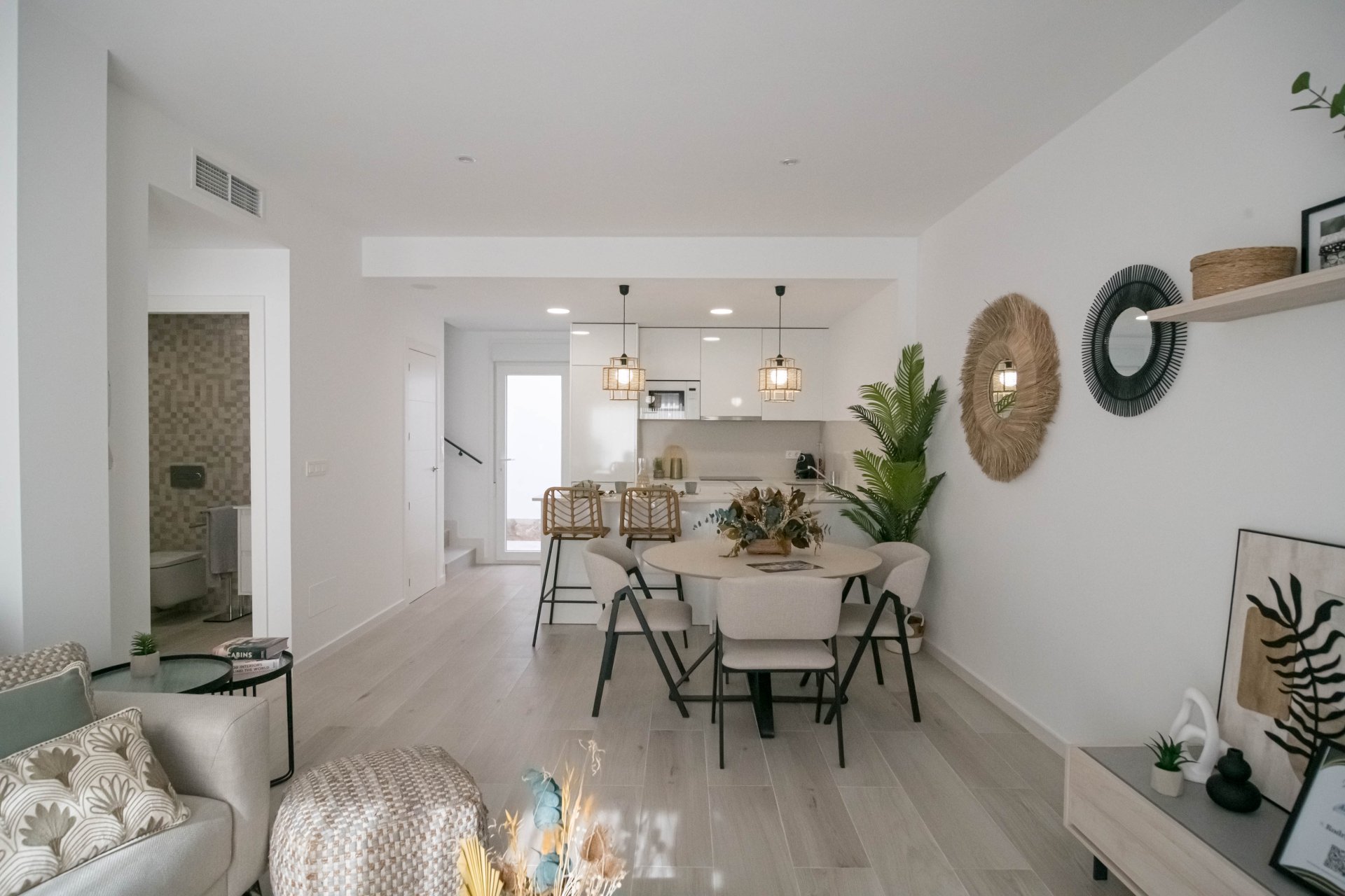 Nouvelle construction - Mitoyenne -
Jerónimo y Avileses