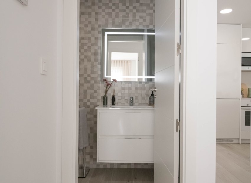 Nouvelle construction - Mitoyenne -
Jerónimo y Avileses