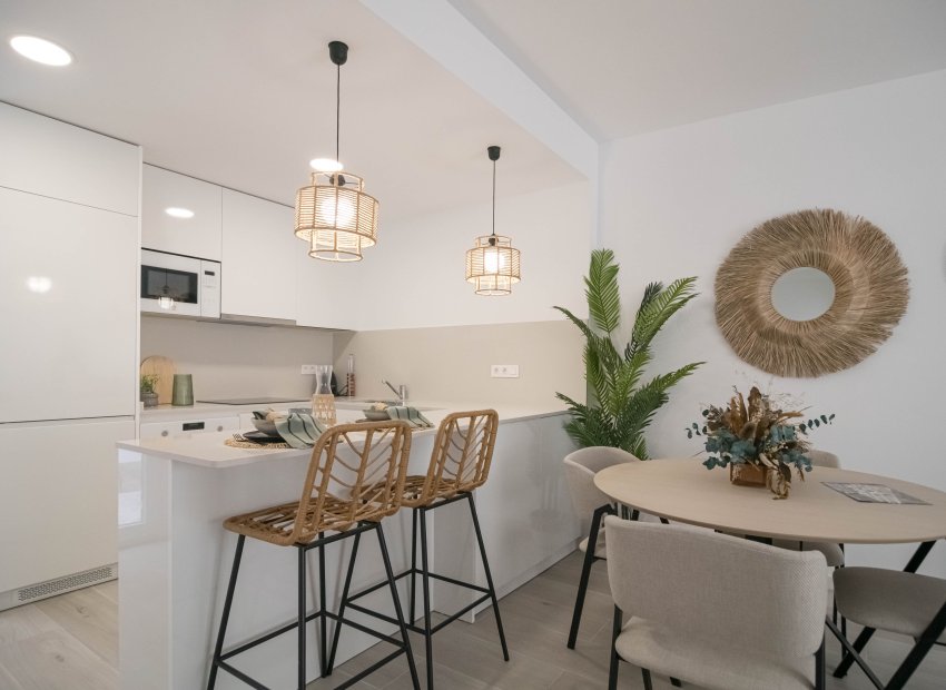 Nouvelle construction - Mitoyenne -
Jerónimo y Avileses