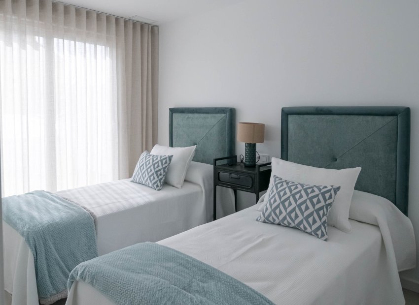 Nouvelle construction - Mitoyenne -
Jerónimo y Avileses