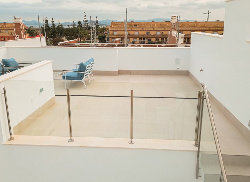 Nouvelle construction - Mitoyenne -
Los Alcazares - Los Alcázares