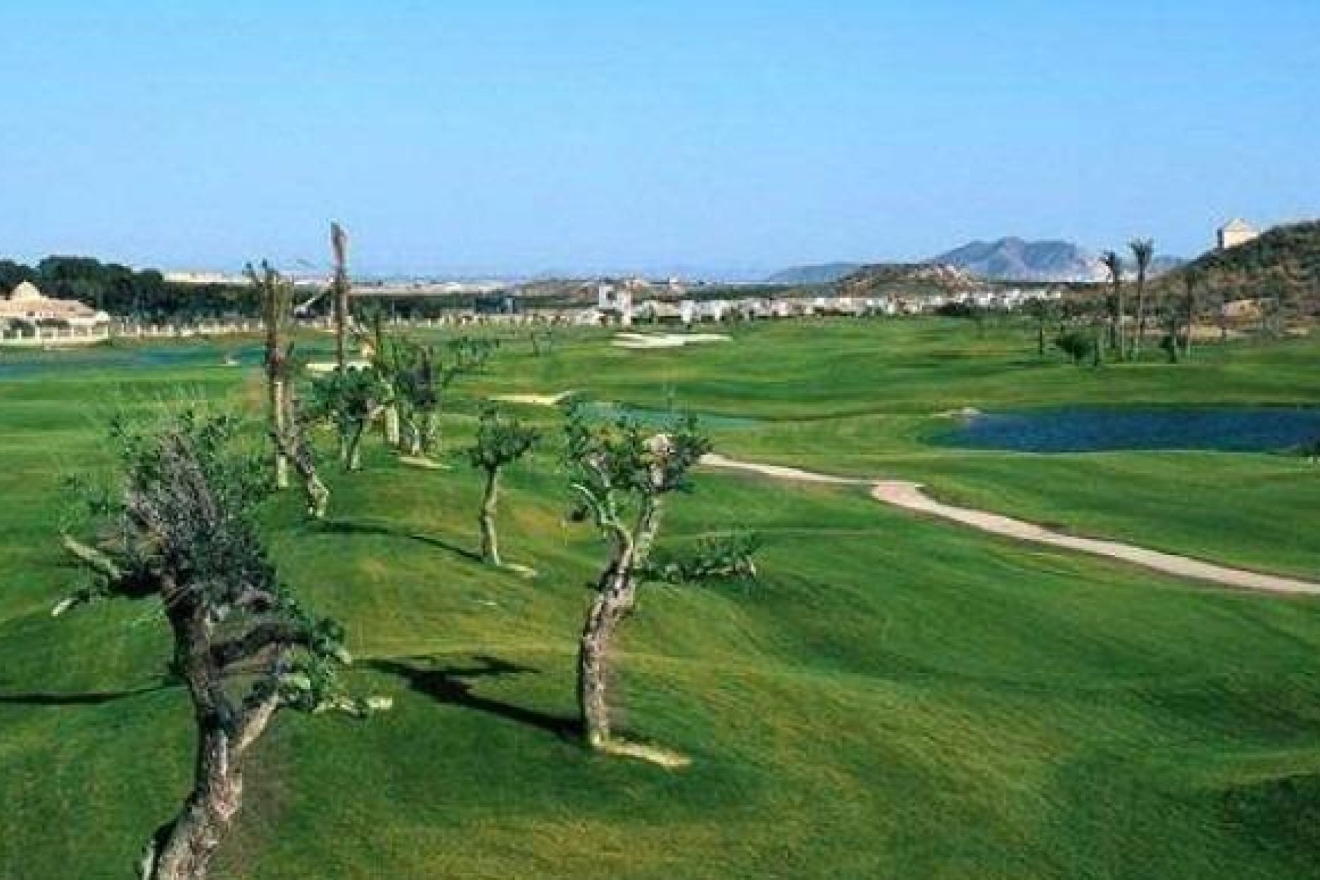 Nouvelle construction - Mitoyenne -
Peraleja Golf