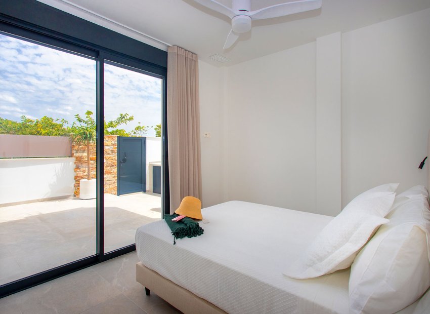 Nouvelle construction - Mitoyenne -
Sucina