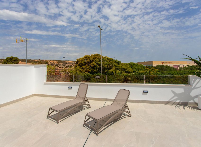 Nouvelle construction - Mitoyenne -
Sucina