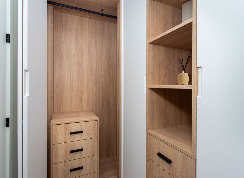 Nouvelle construction - Mitoyenne -
Sucina