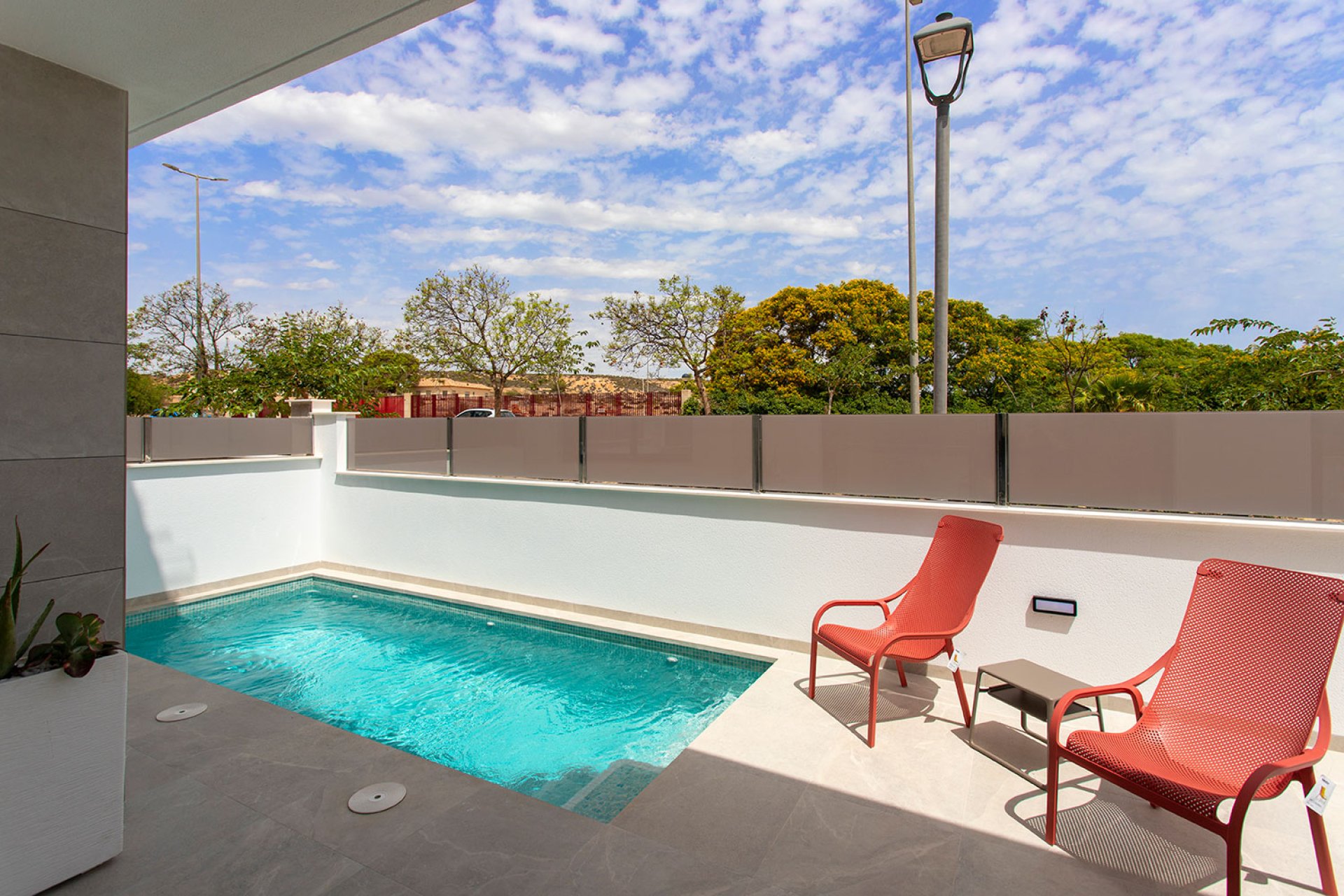 Nouvelle construction - Mitoyenne -
Sucina