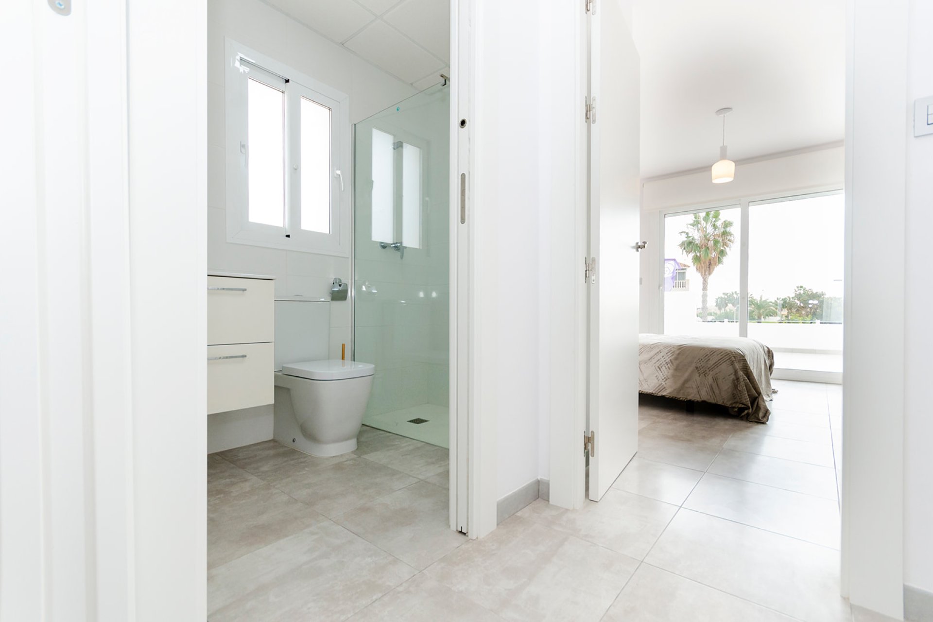 Nouvelle construction - Mitoyenne -
Torrevieja