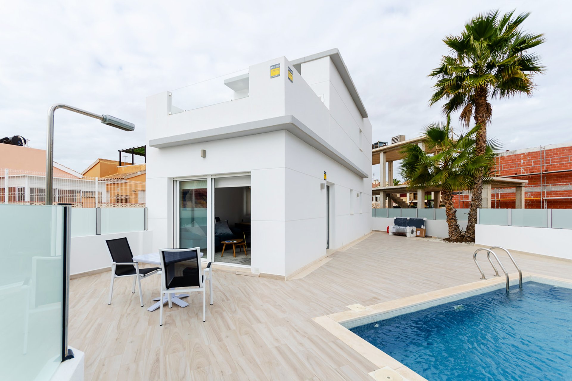 Nouvelle construction - Mitoyenne -
Torrevieja