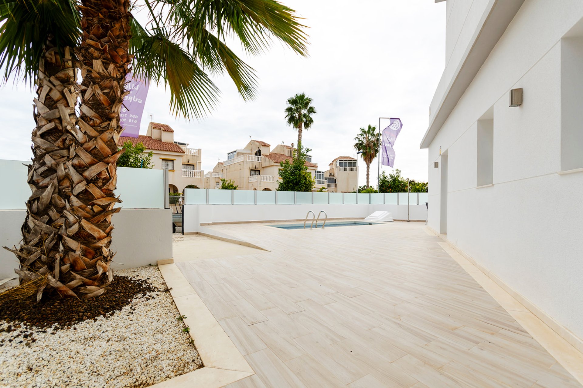 Nouvelle construction - Mitoyenne -
Torrevieja