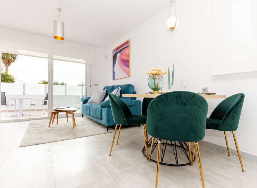 Nouvelle construction - Mitoyenne -
Torrevieja