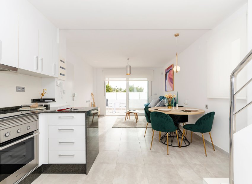 Nouvelle construction - Mitoyenne -
Torrevieja