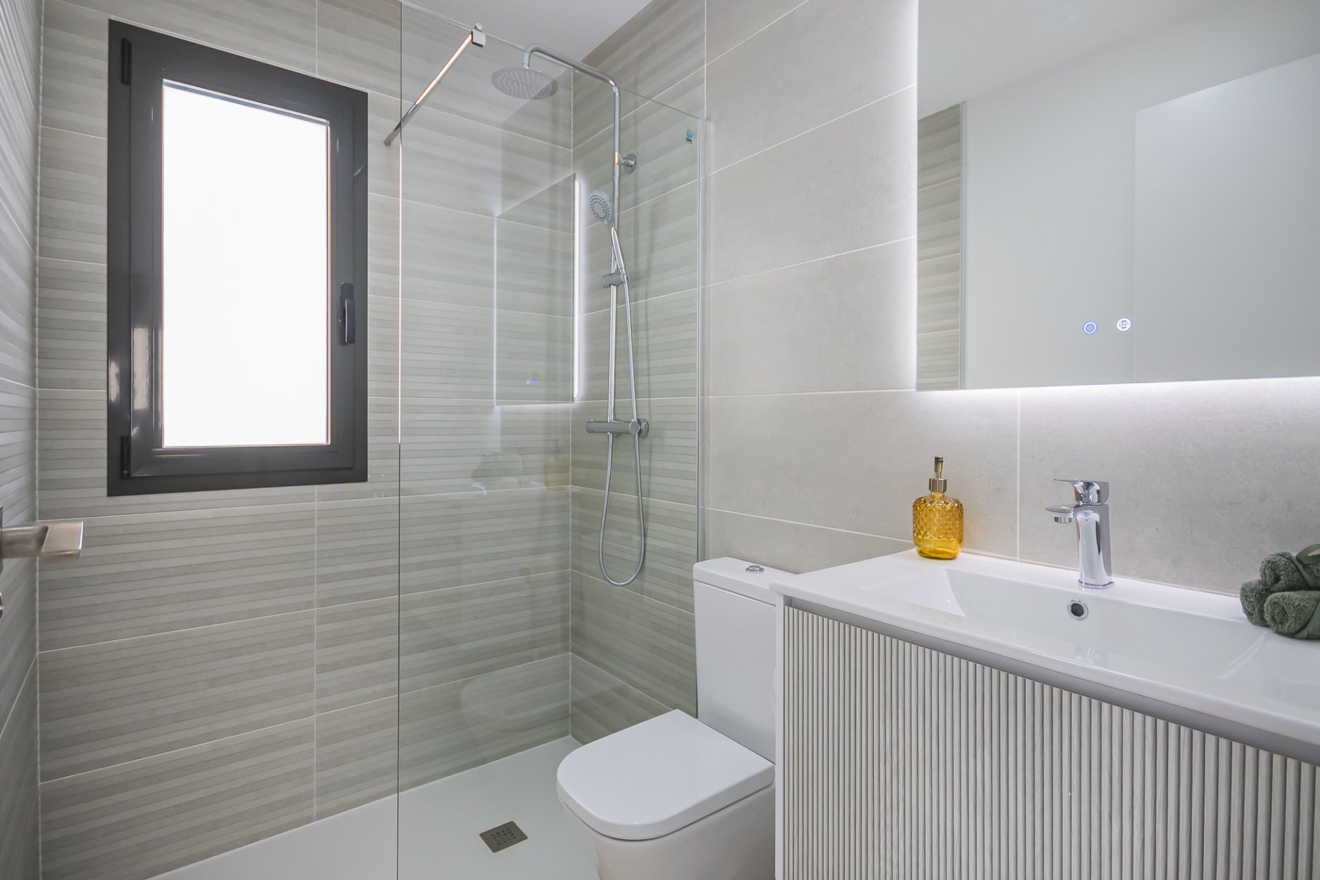 Nouvelle construction - Mitoyenne -
Torrevieja