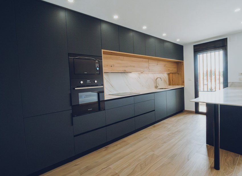 Nouvelle construction - Penthouse -
Redován